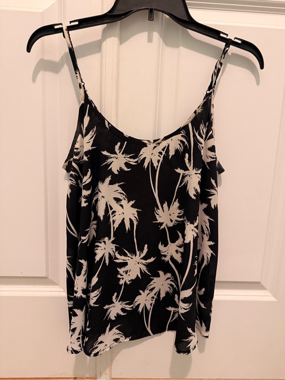 Apt. 9 Black and White Palm-Print Spaghetti-Strap Camisole